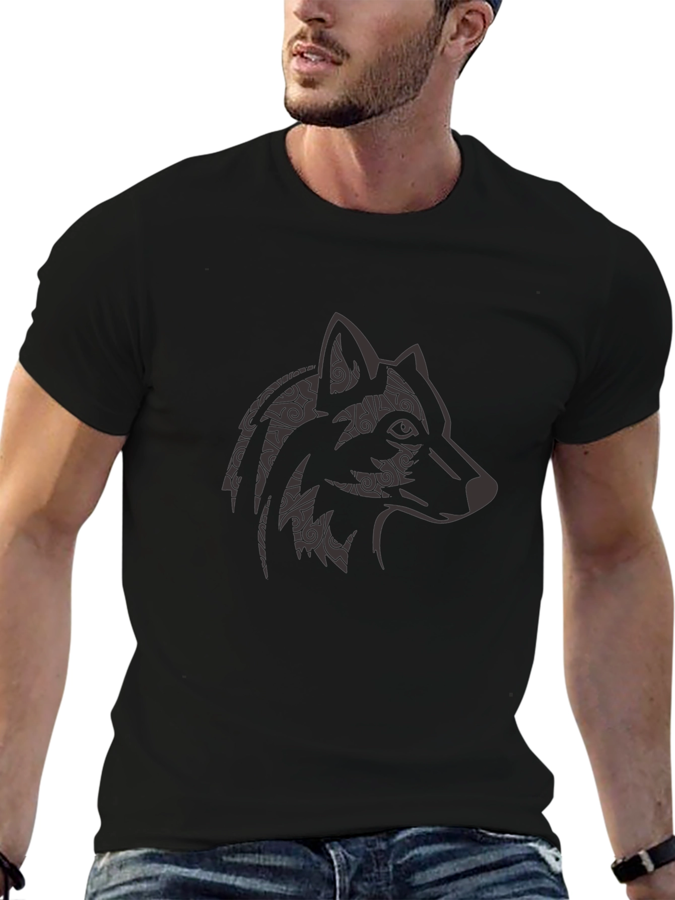 Black Wolf Graphic Tee - Stylish Animal Print Shirt